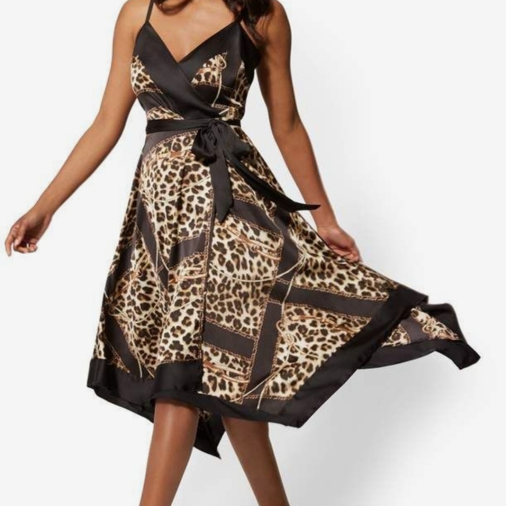 New York & Co Leopard print wrap dress size XS
